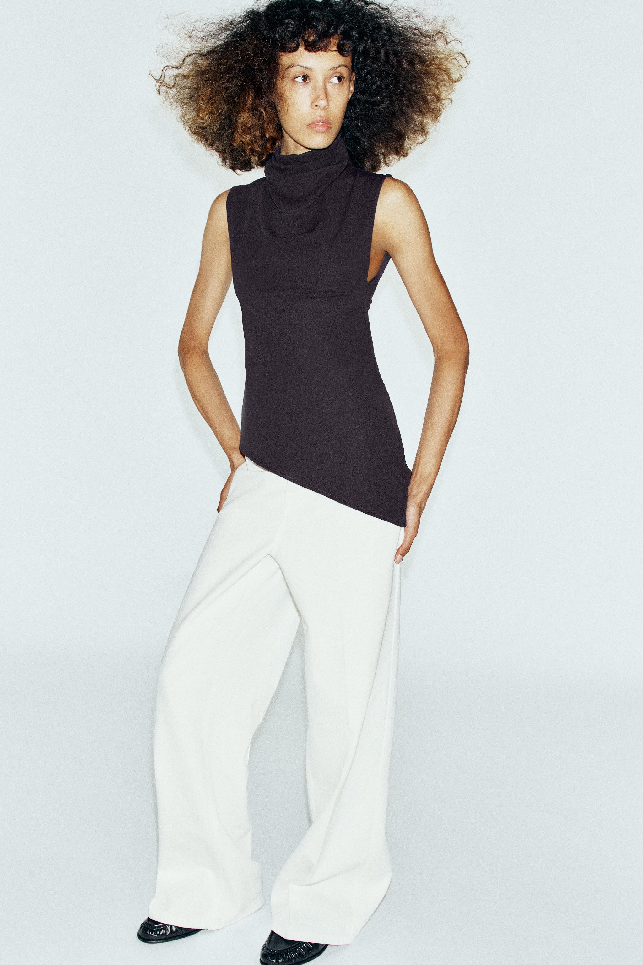 Zara Asimetrik Dökümlü Top
