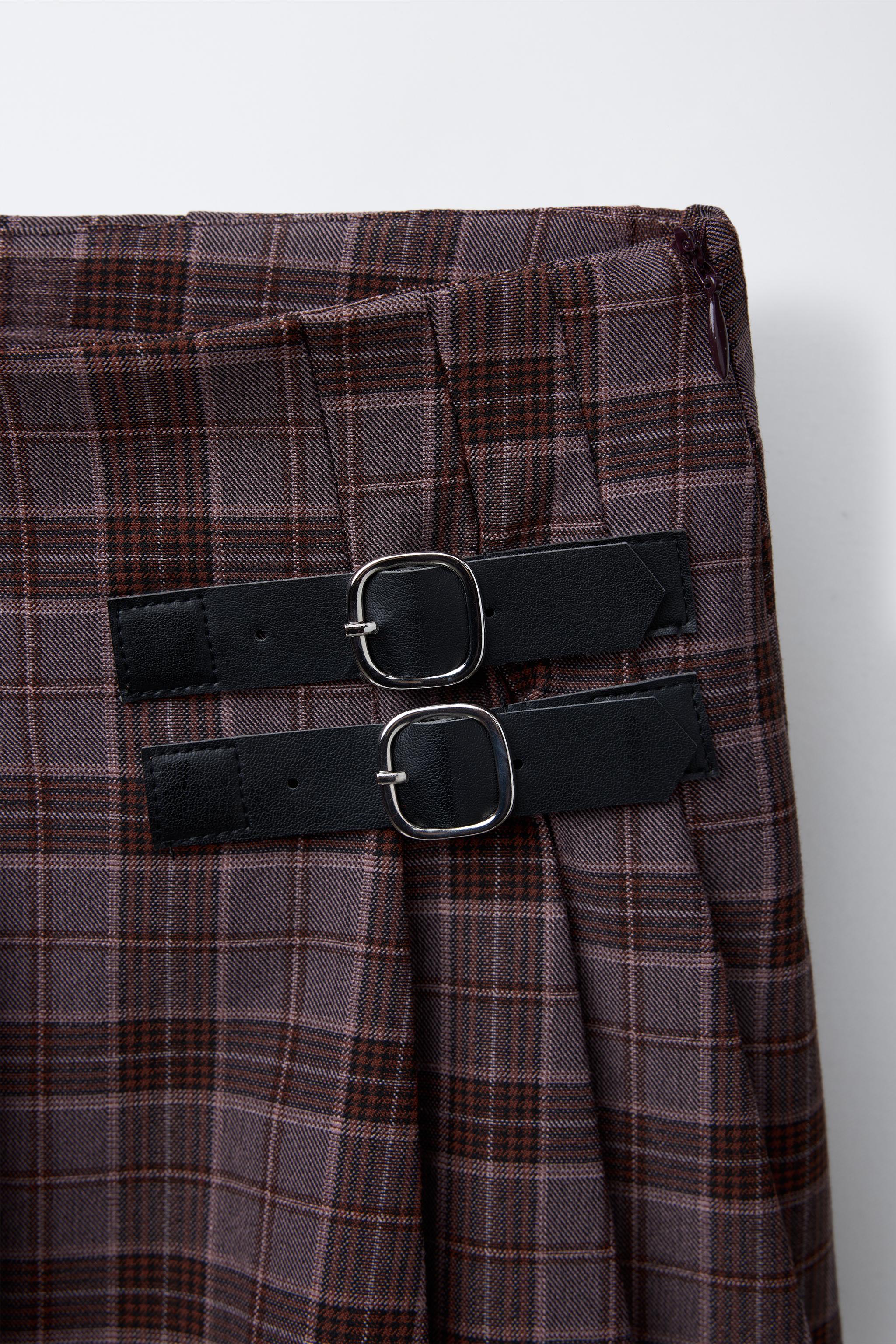 CHECK SKORT WITH BUCKLES - Dark pink | ZARA United States