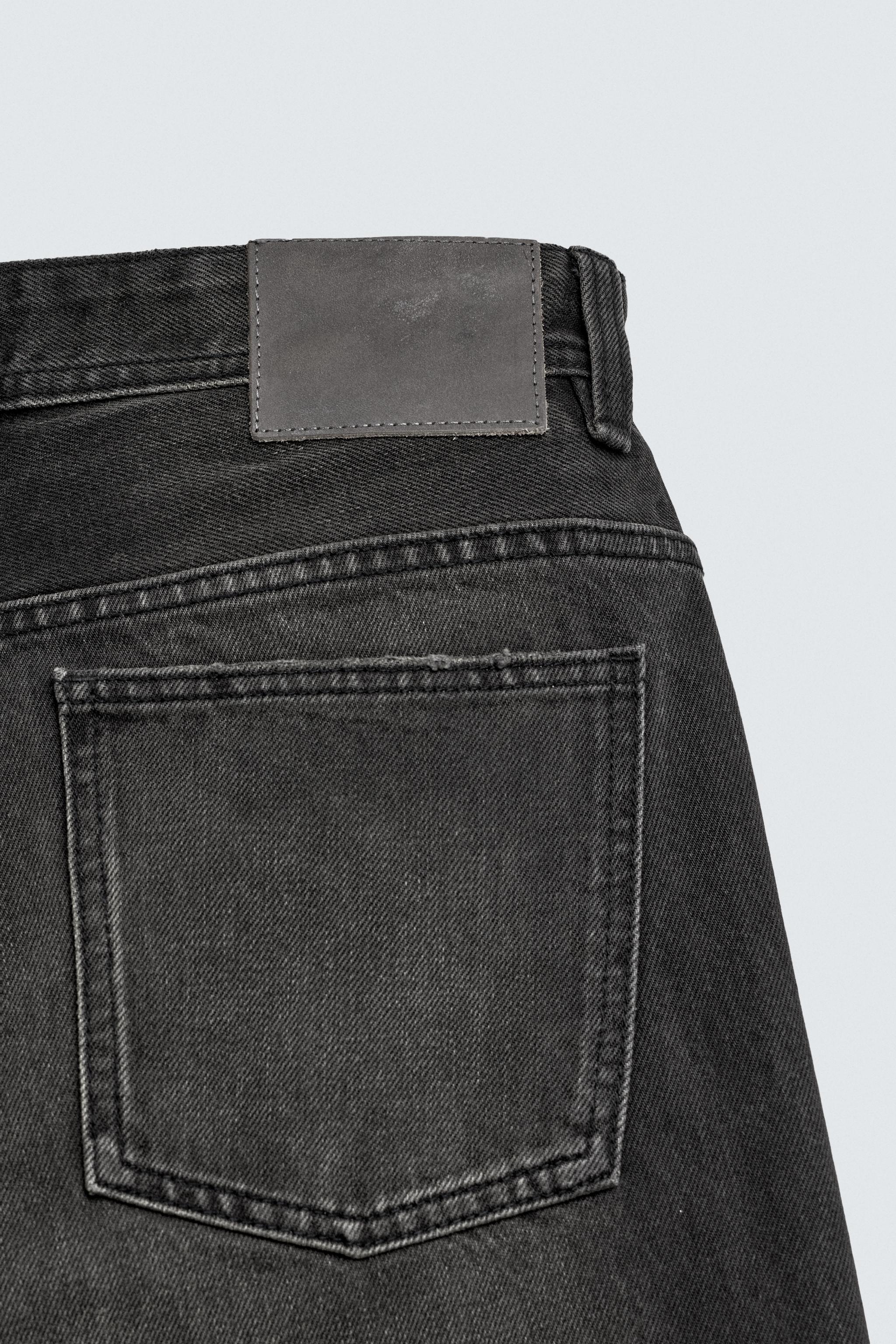 JEAN COUPE DÉCONTRACTÉE