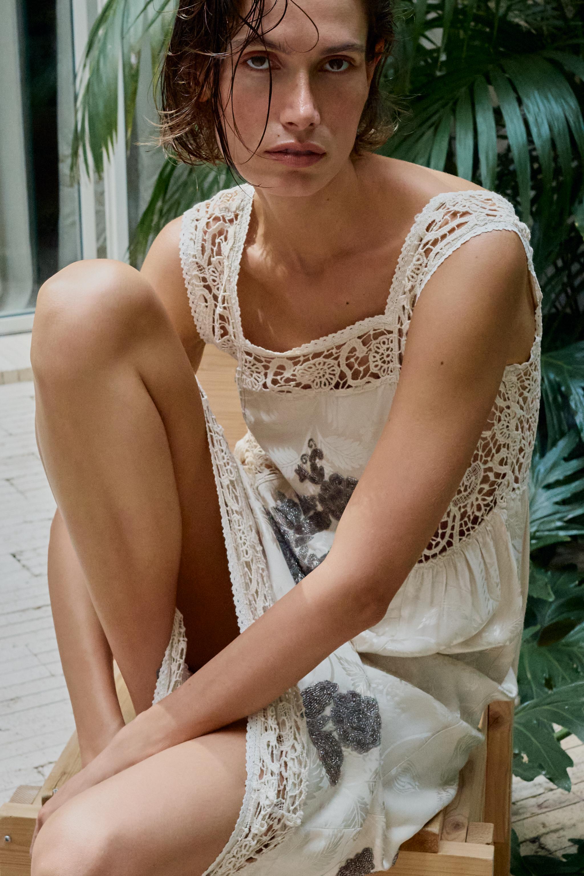 JACQUARD DRESS WITH BEADED EMBROIDERY