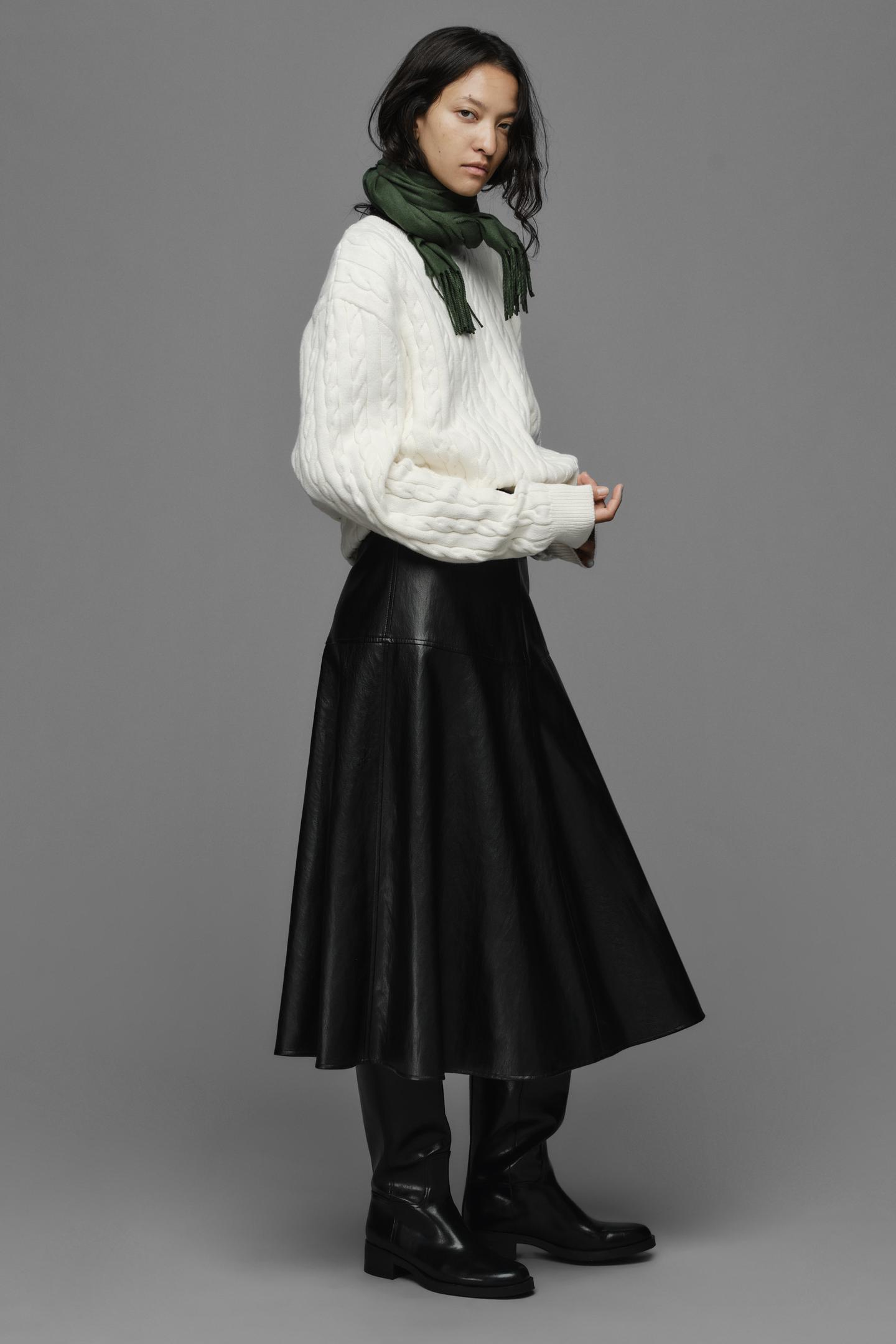 Женская юбка Zara Faux Leather A-LINE MIDI, цвет: Чёрный — фото 6