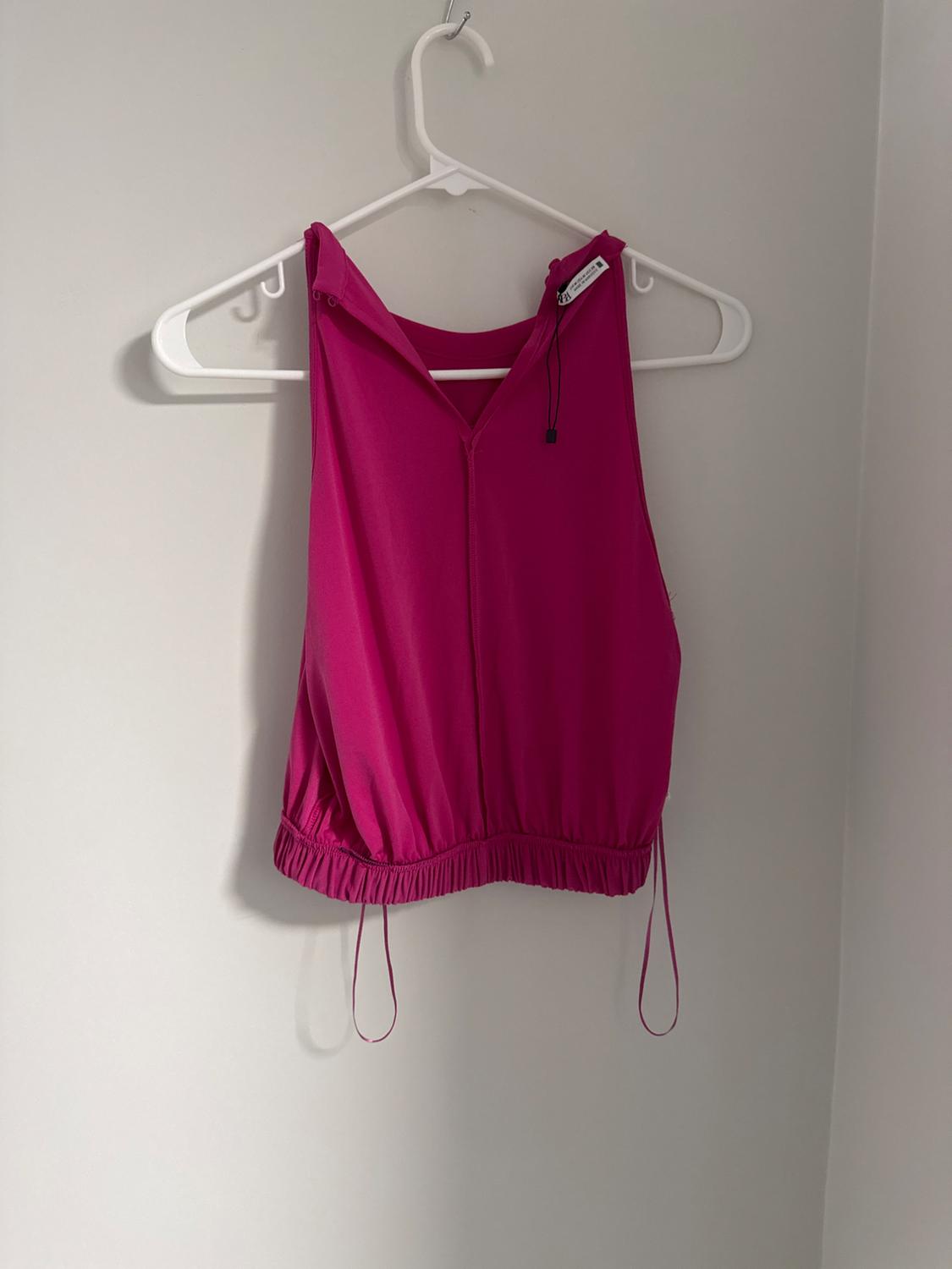 SLEEVELESS CROP TOP - Image 3