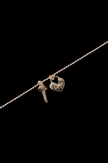 PACK OF TWO FLOCKED BUNNY AND PADLOCK NECKLACES - Golden by Zara