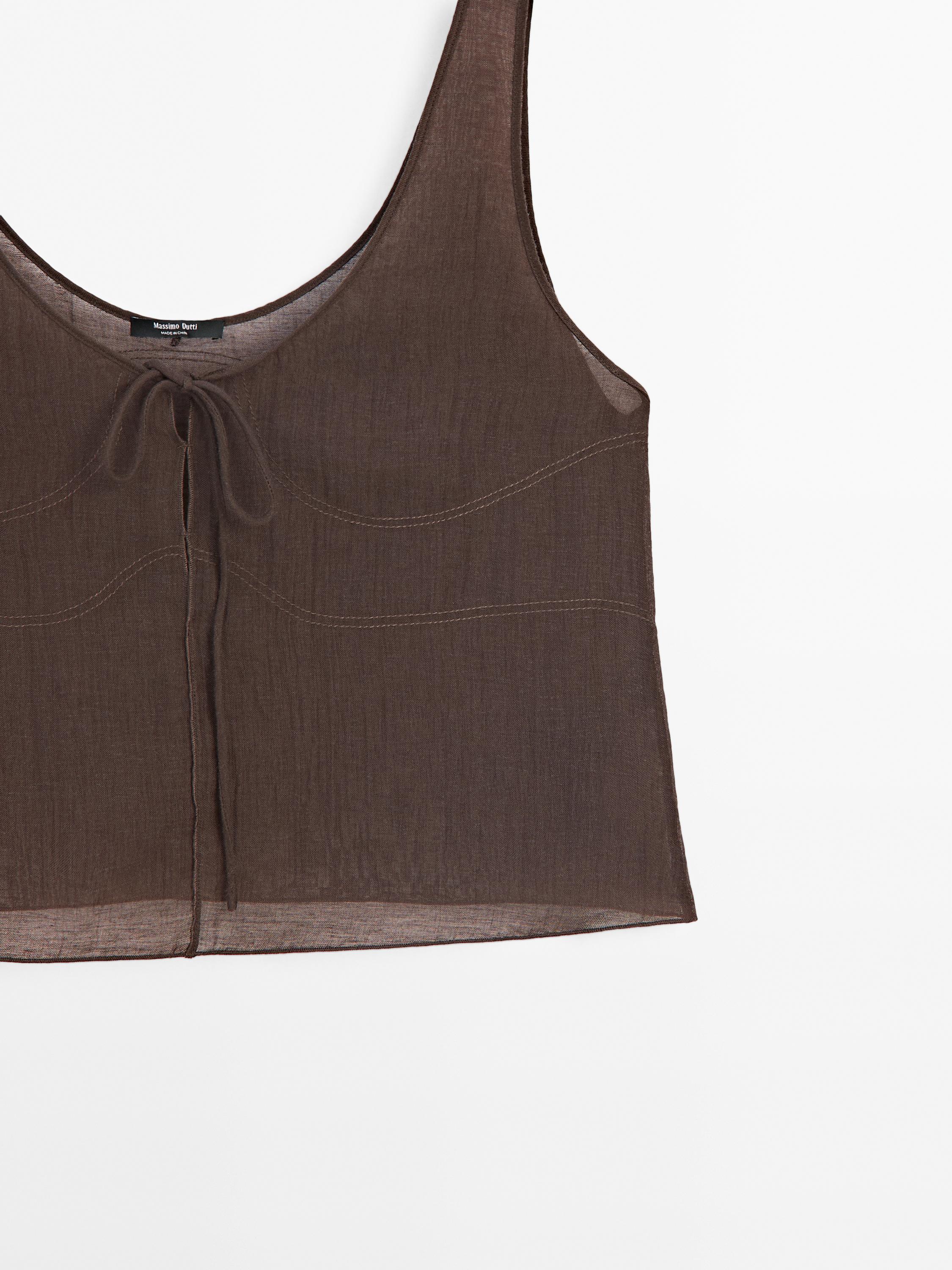 Lightweight top with ties