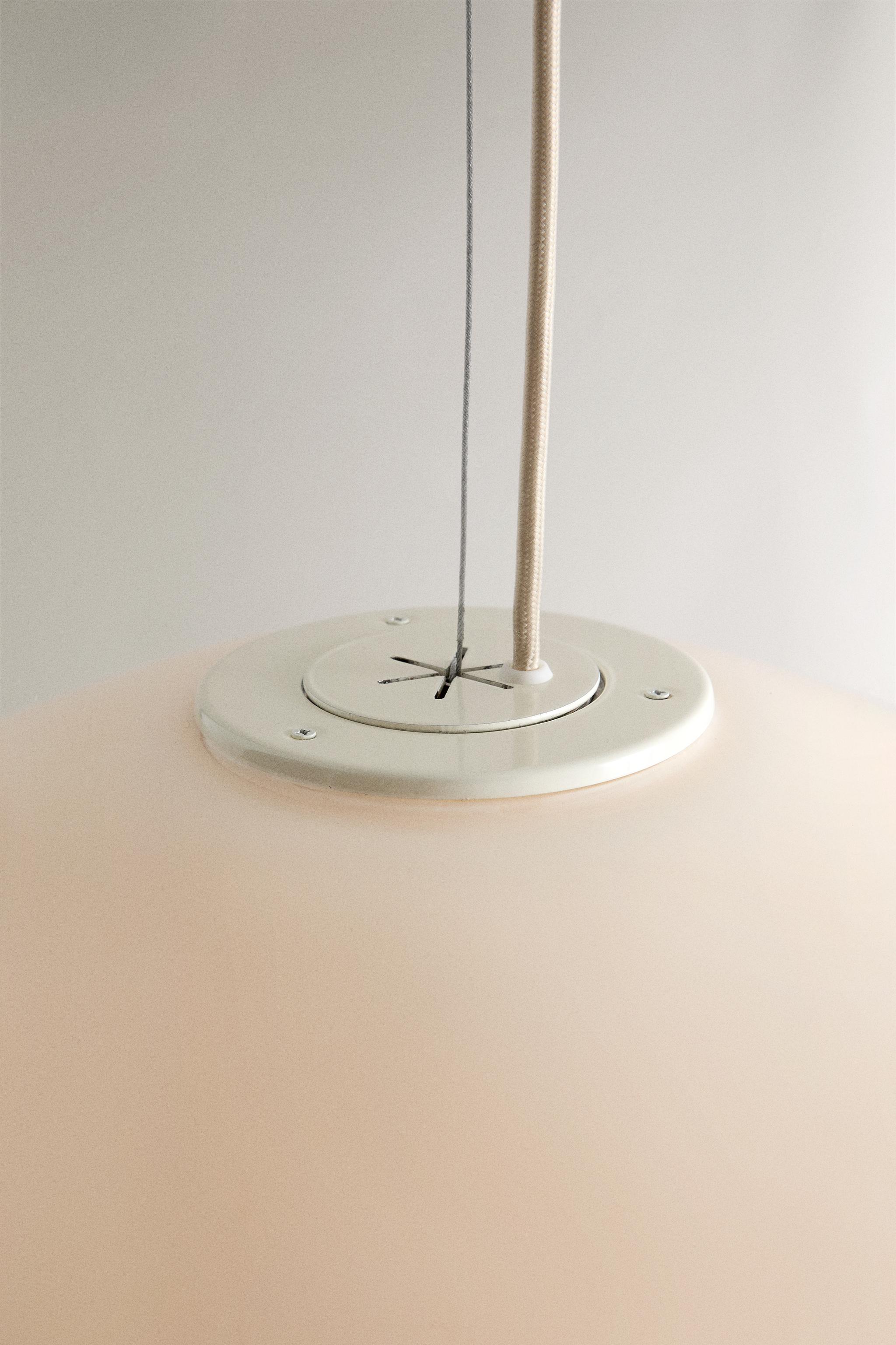 ROUNDED GLASS CEILING LAMP