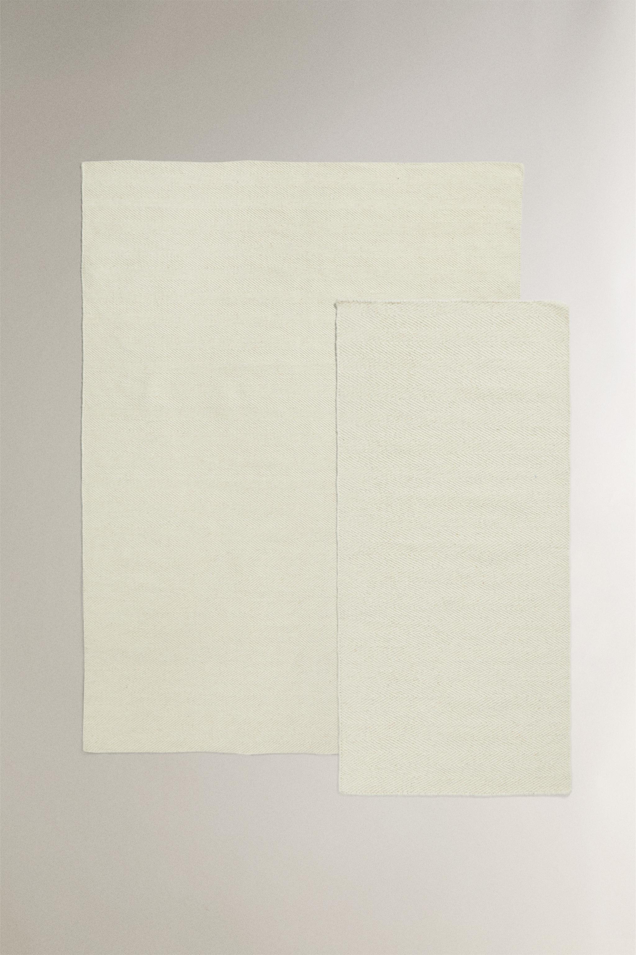 TAPIS LAINE CHEVRONS