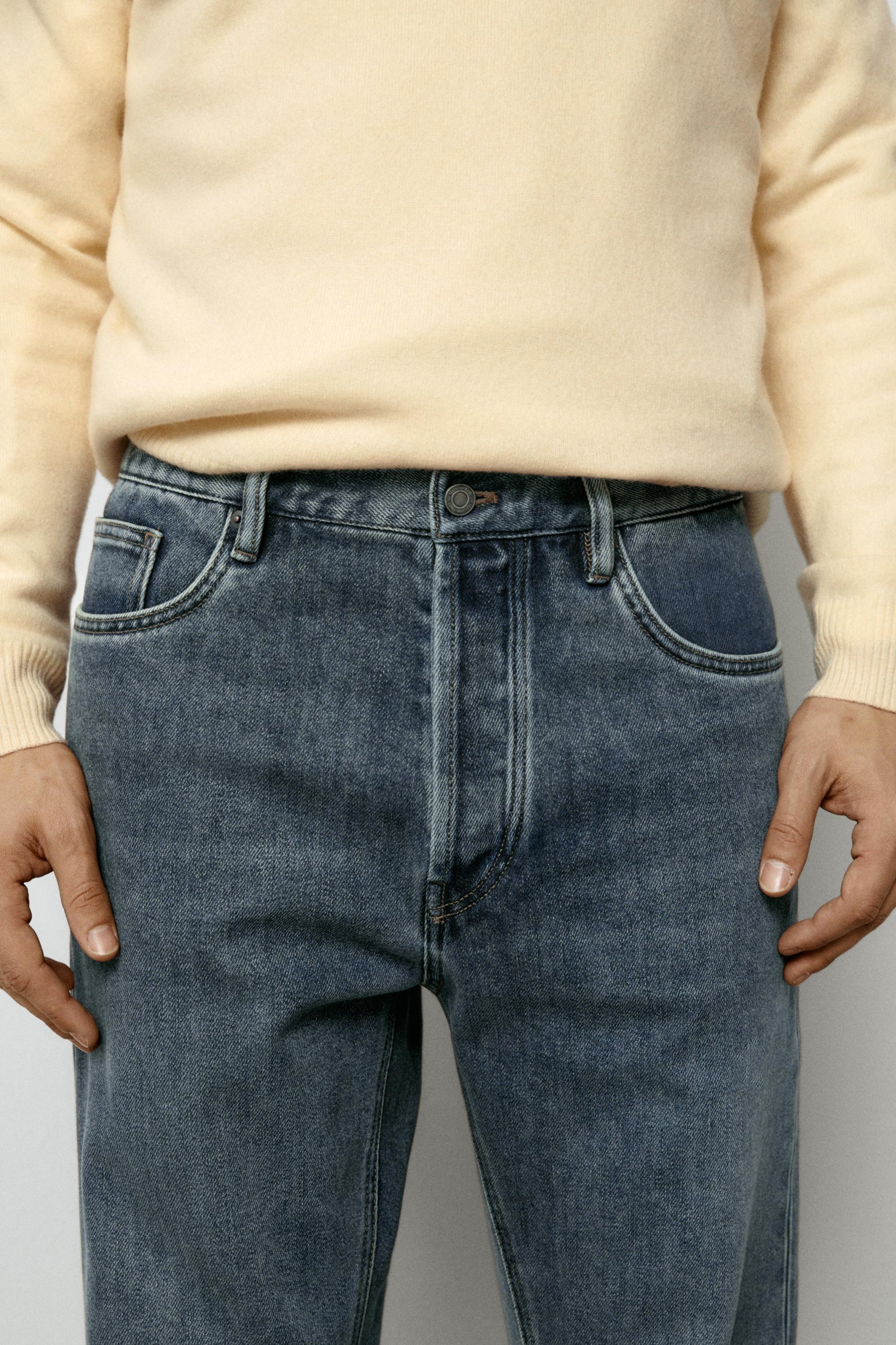 Straight-leg jeans