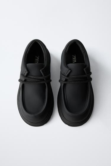 CHAUSSURES À BORD LARGE AVEC LISERÉ - Noir de Zara - Image 4