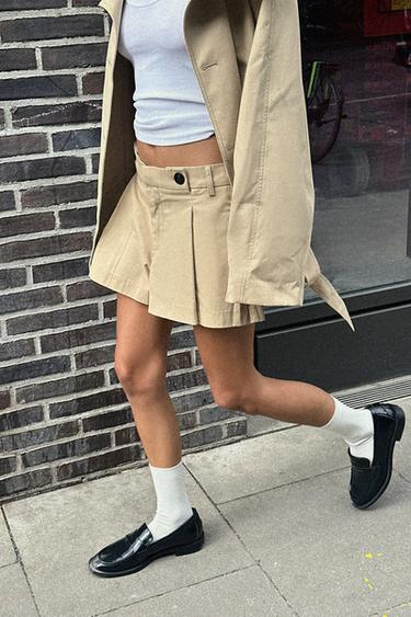 TOP COM NERVURAS DE ALÇAS - Branco da Zara