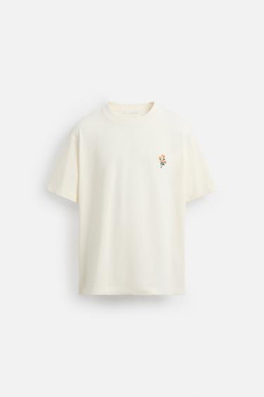 T-SHIRT À ESTAMPILLAGE PHOTOGRAPHIQUE EN MATIÈRES VARIÉES - Blanc cassé de Zara - Image 6