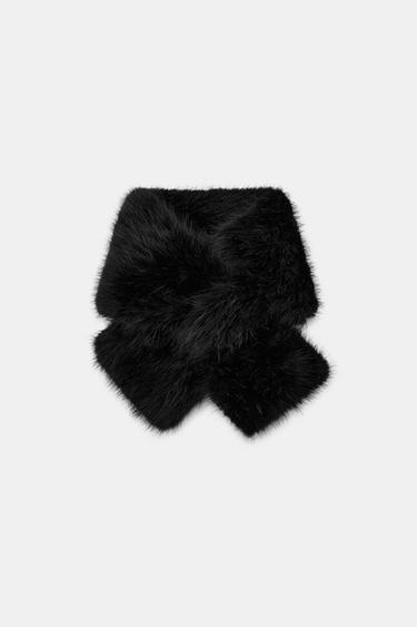 PLAIN FAUX FUR SCARF - Black by Zara