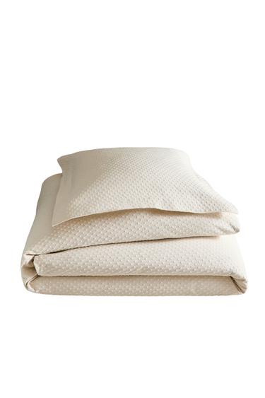 BEDSPREAD WITH POLKA DOT DESIGN - Beige by Zara