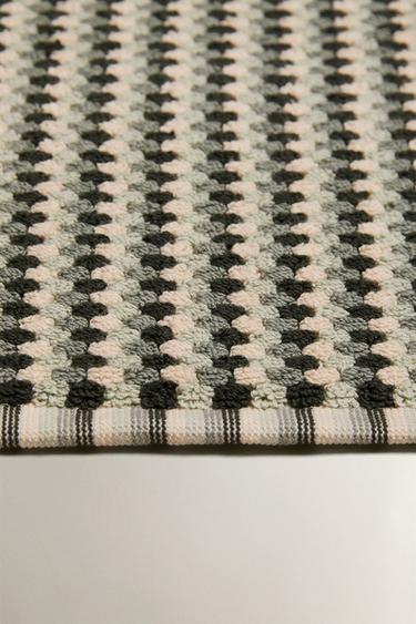 GEOMETRIC JACQUARD BATH MAT - Multicoloured by Zara - Image 1