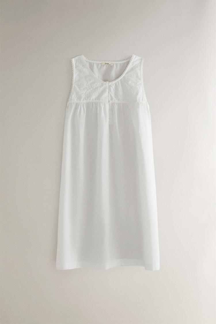 EMBROIDERED COTTON NIGHTGOWN — White