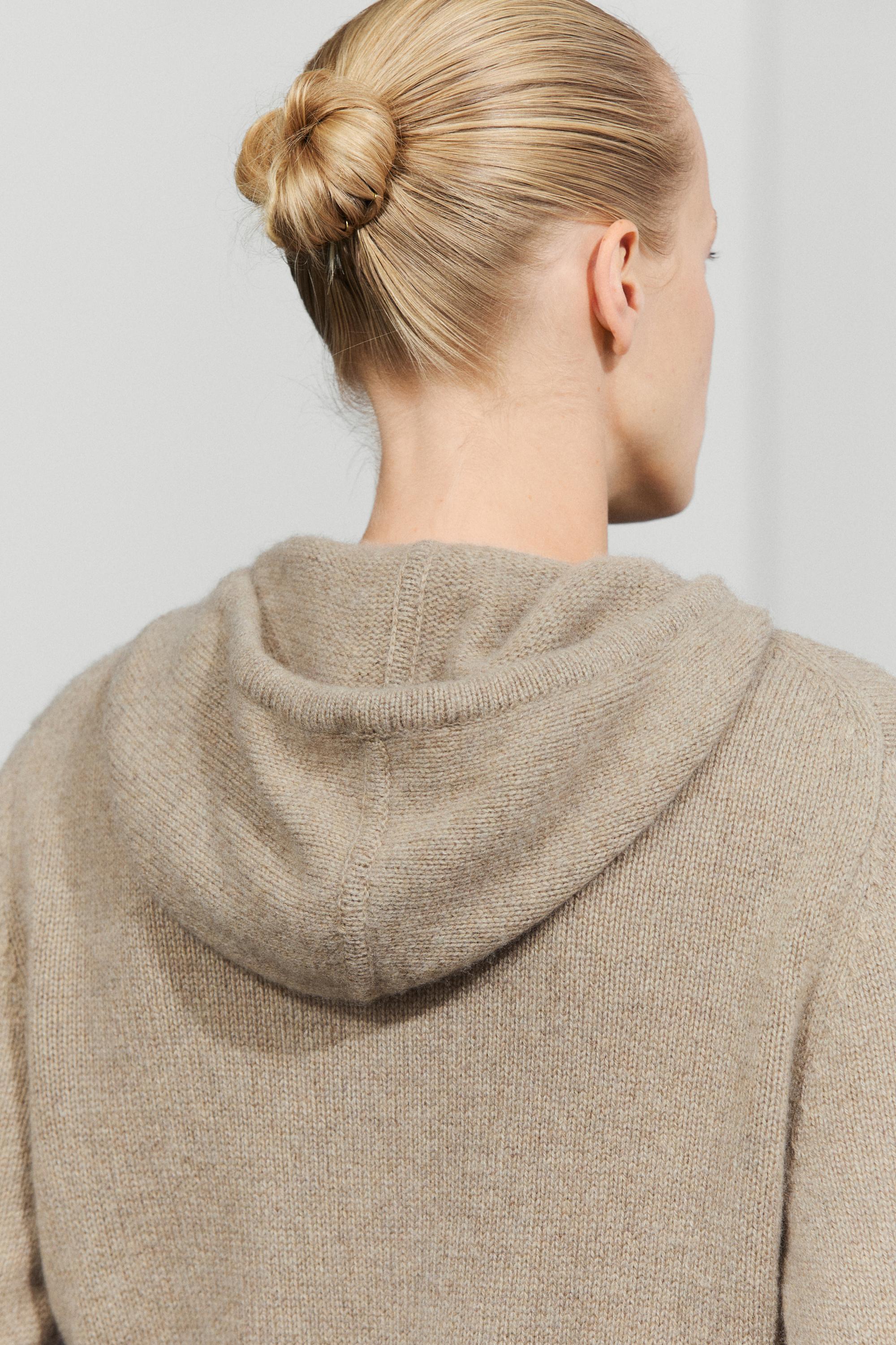 100% cashmere hooded zip-up cardigan