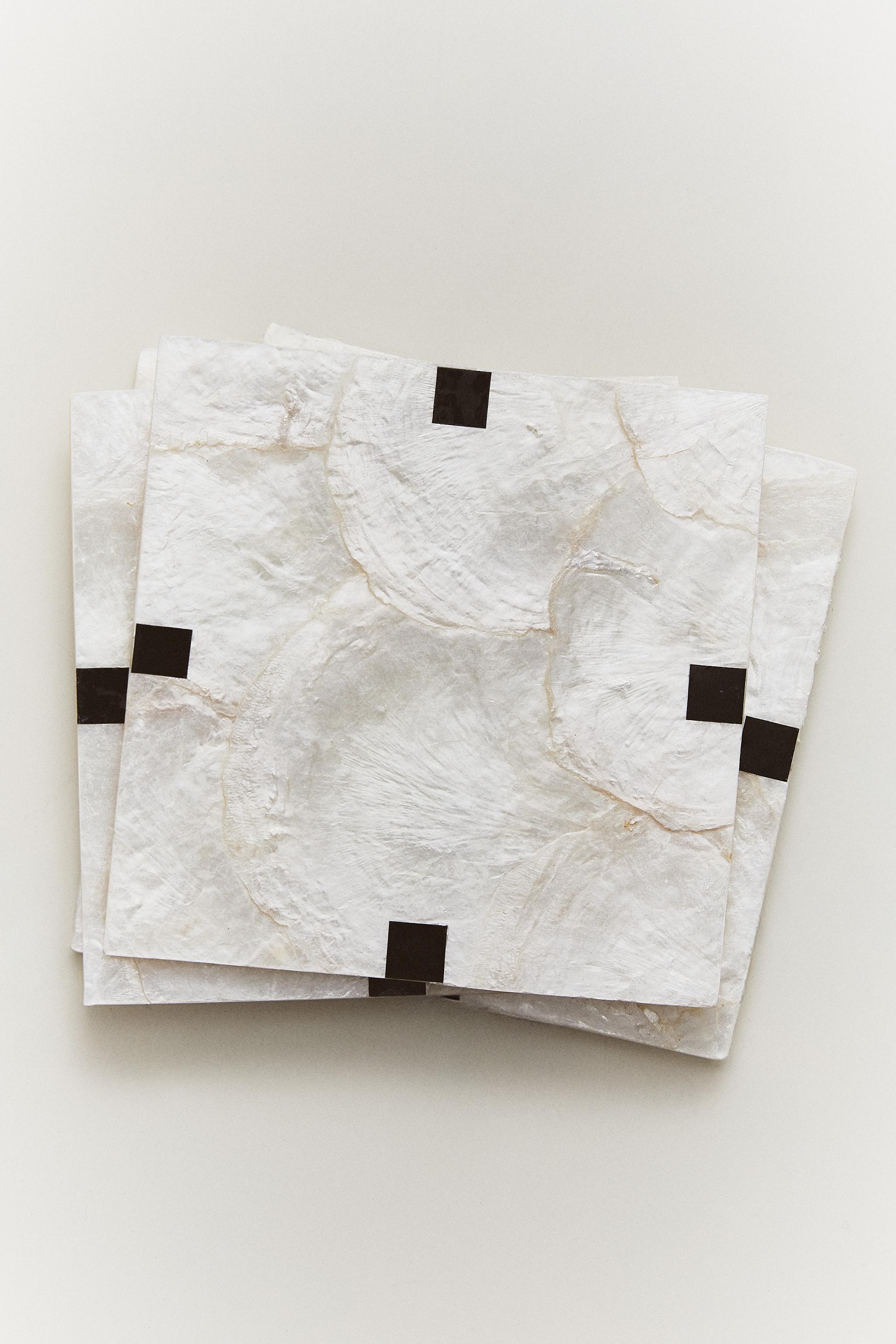 MOTHER-OF-PEARL COASTER PACK (PACK OF 4)