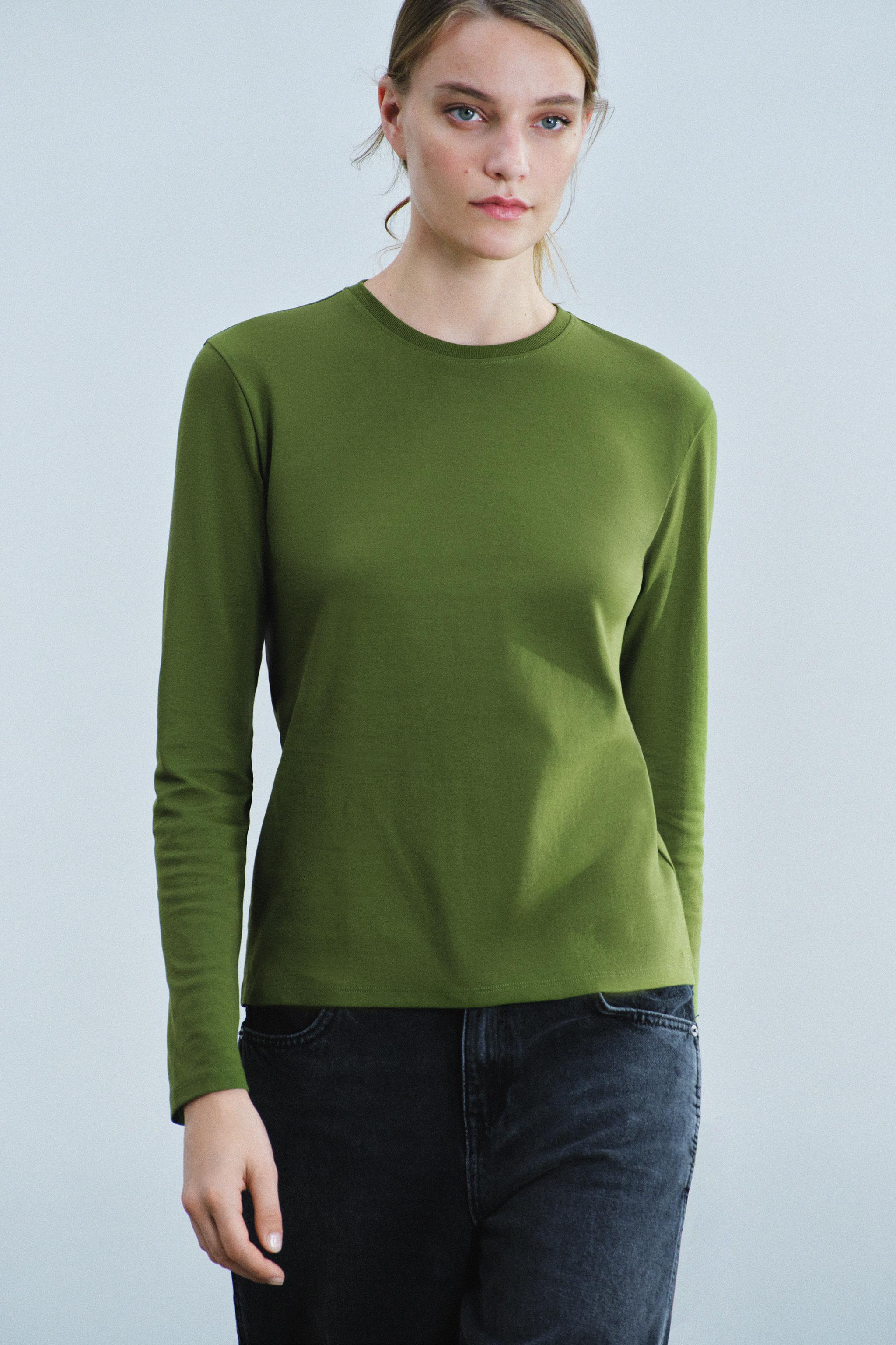 INTERLOCK LONG-SLEEVE T-SHIRT