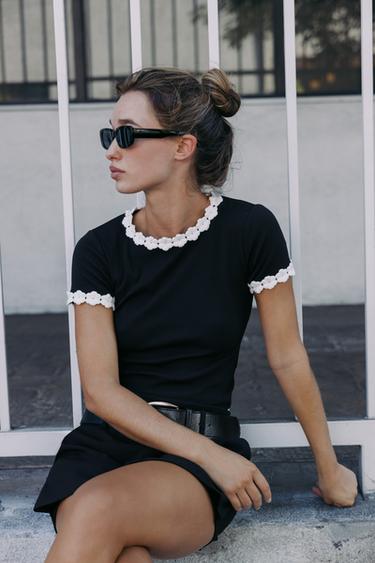 FLOWER DETAIL T-SHIRT - Black by Zara - Image 2