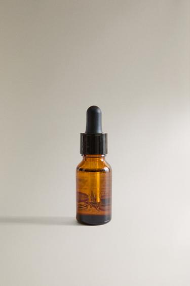 (15 ML) LEATHER AMBER ESSENTIAL OIL - Black by Zara - Image 1
