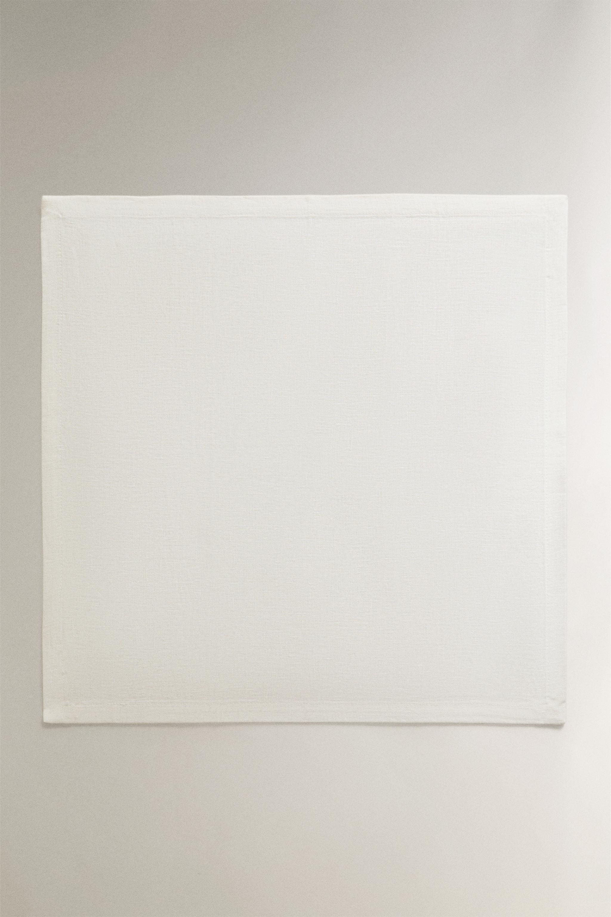 PACK OF PLAIN-COLOURED LINEN NAPKINS — White