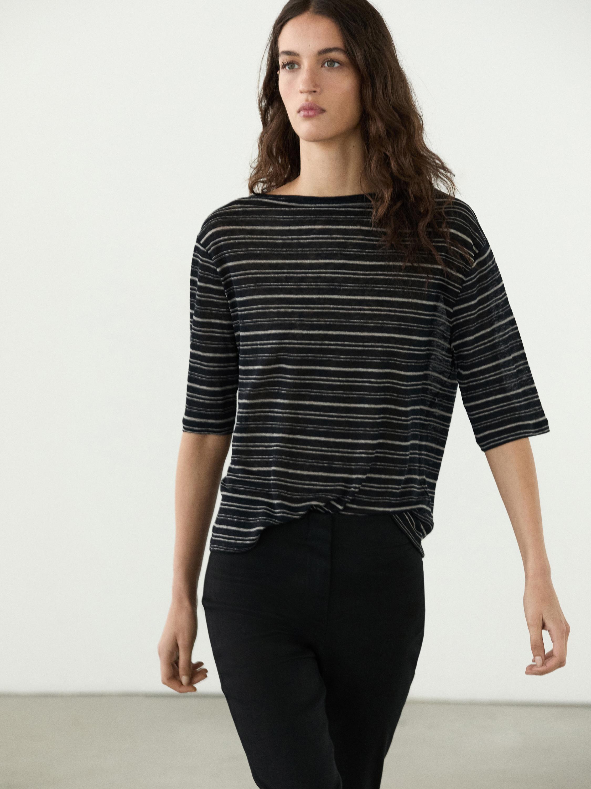 Striped linen 3/4 sleeve knit T-shirt