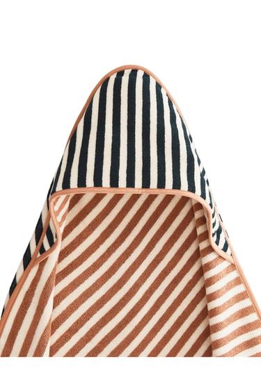 Zara REVERSIBLE STRIPED HOODED BABY TOWEL - 沙色 / 藍色