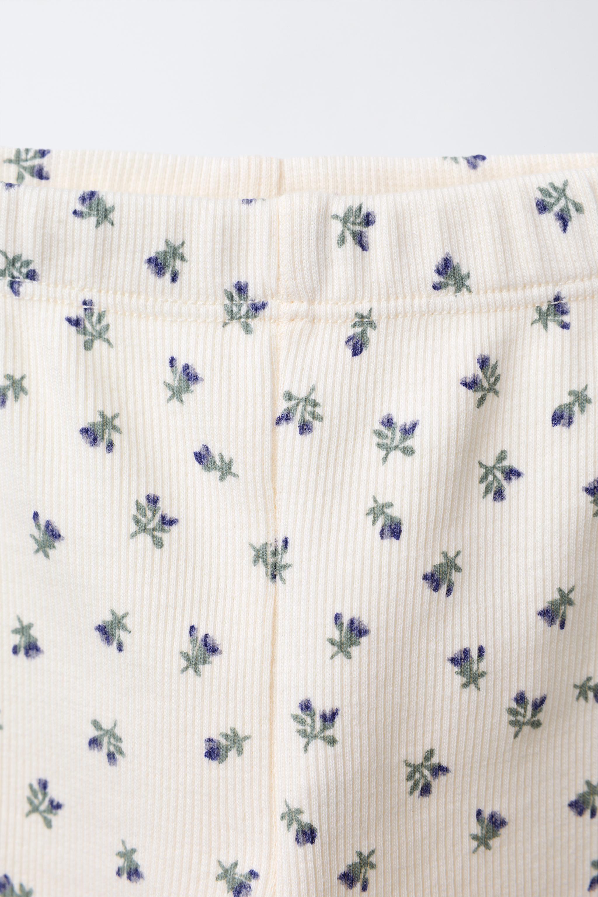 PRINTED LEGGINGS
