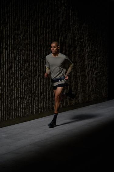 LOOK - Light plum by Zara