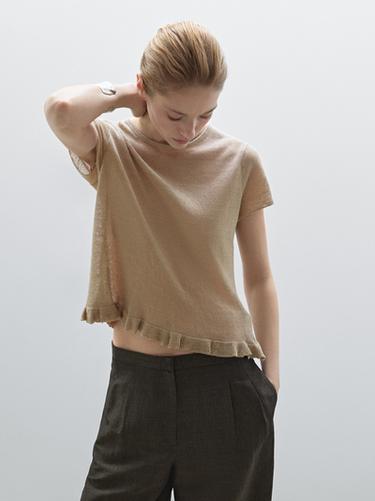 Camiseta bajo volantes 100% lino - Piedra de Zara