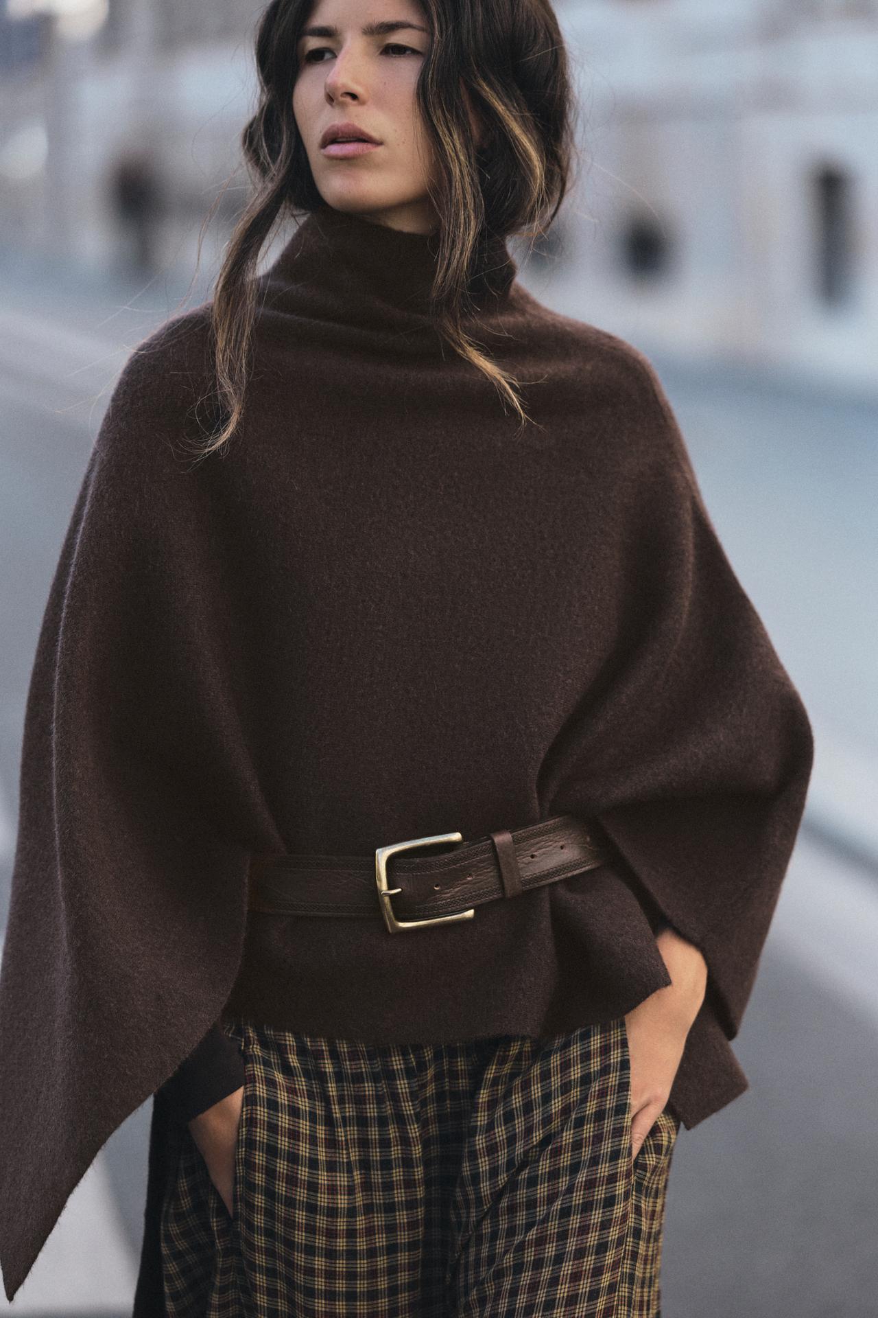 100% LEATHER BELT WITH TOPSTITCHING AND SQUARE BUCKLE