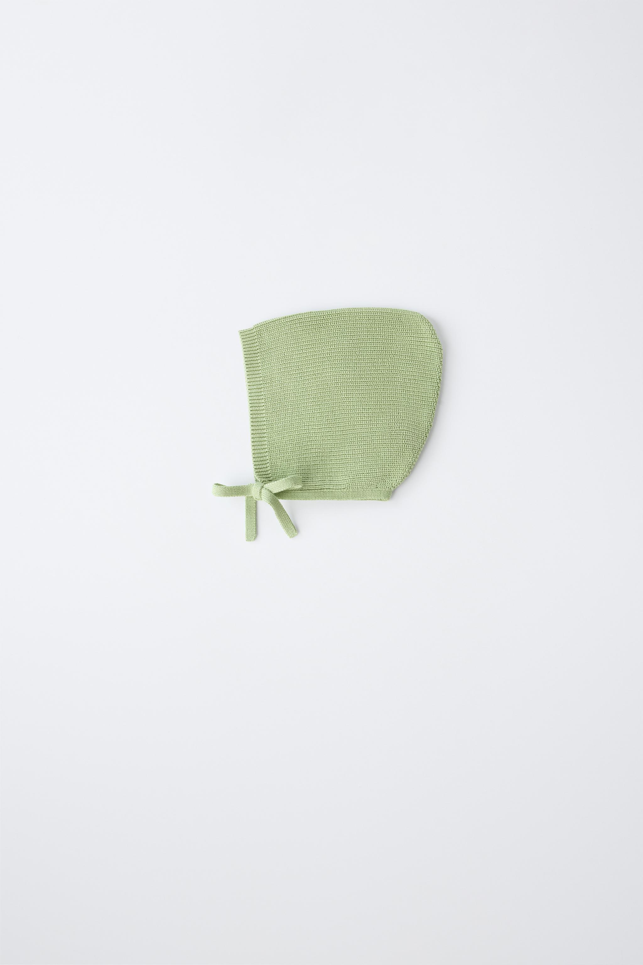 KNIT BONNET — Light green