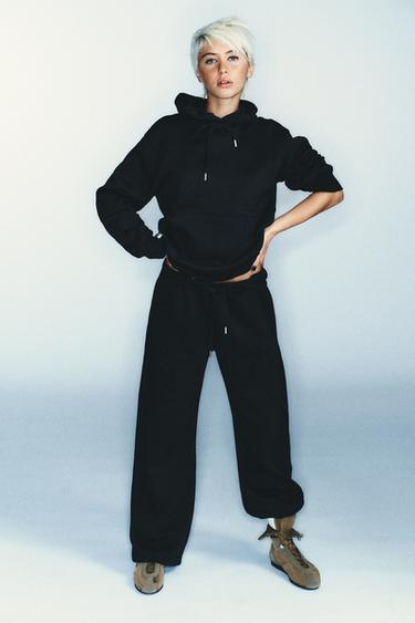 БРЮКИ WIDE LEG ИЗ МЯГКОЙ ТКАНИ — ЧЕРНЫЙ от Zara