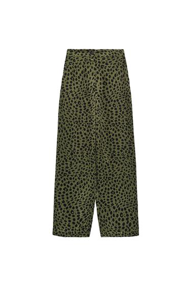 LOOSE-FITTING ANIMAL PRINT TROUSERS