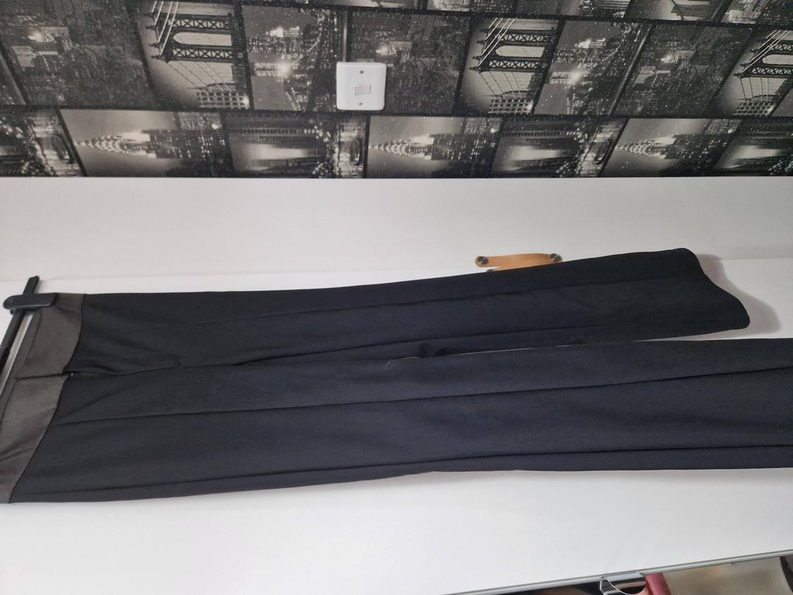 BLACK TROUSERS - Image 3