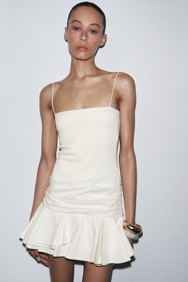 VESTIDO CORTO COMBINADO VOLUMEN - Crudo de Zara