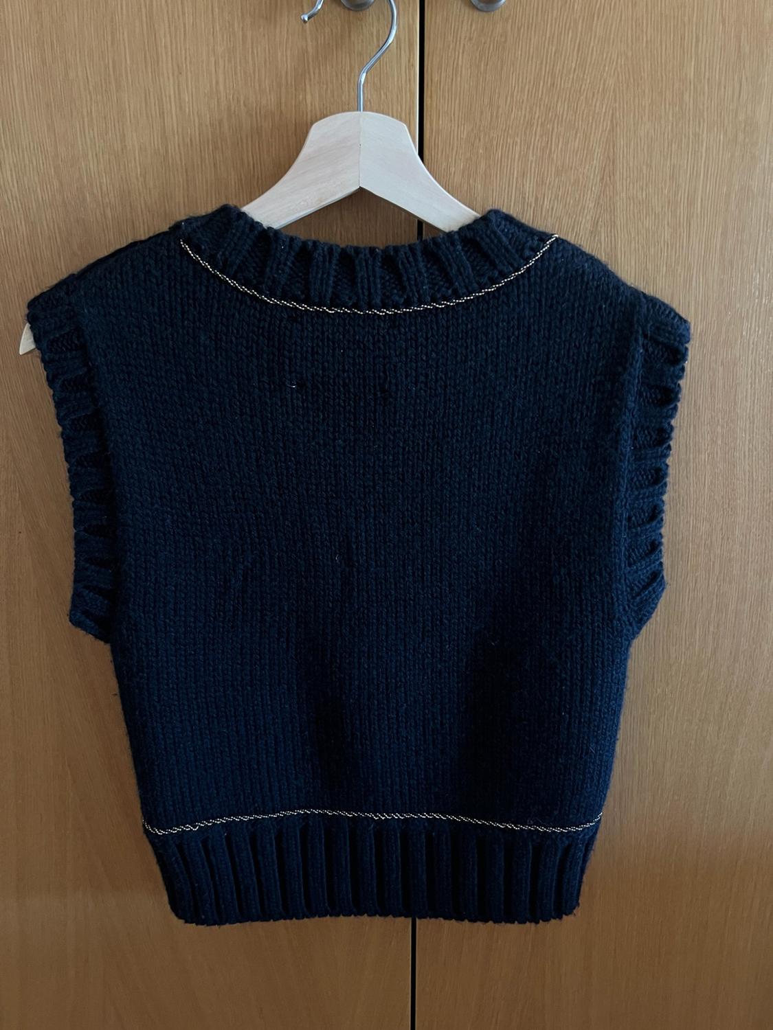 BUTTONED KNIT VEST - Image 2