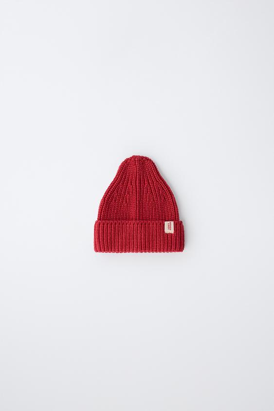 KNIT BEANIE WITH LABEL - Red by Zara - Image 0