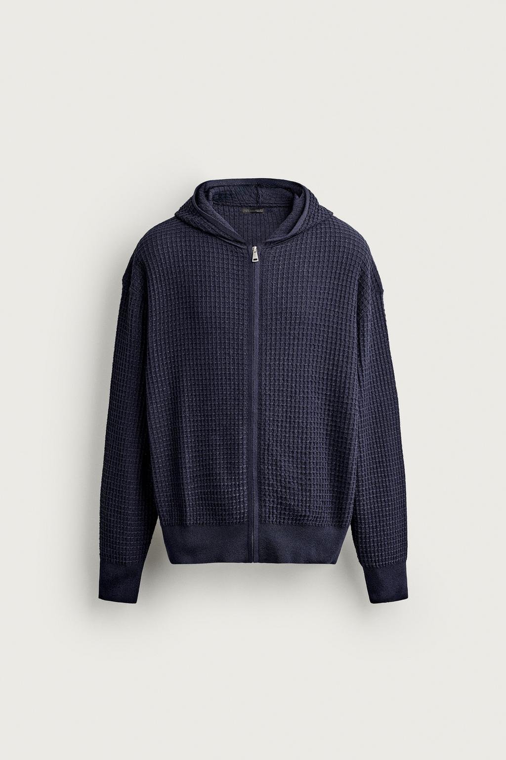 WAFFLE-KNIT STRUCTURED HOODIE