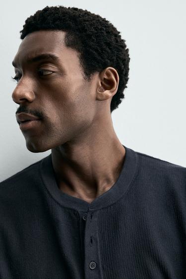 HAUT EN MAILLE À COL TUNISIEN - Bleu marine foncé de Zara - Image 4