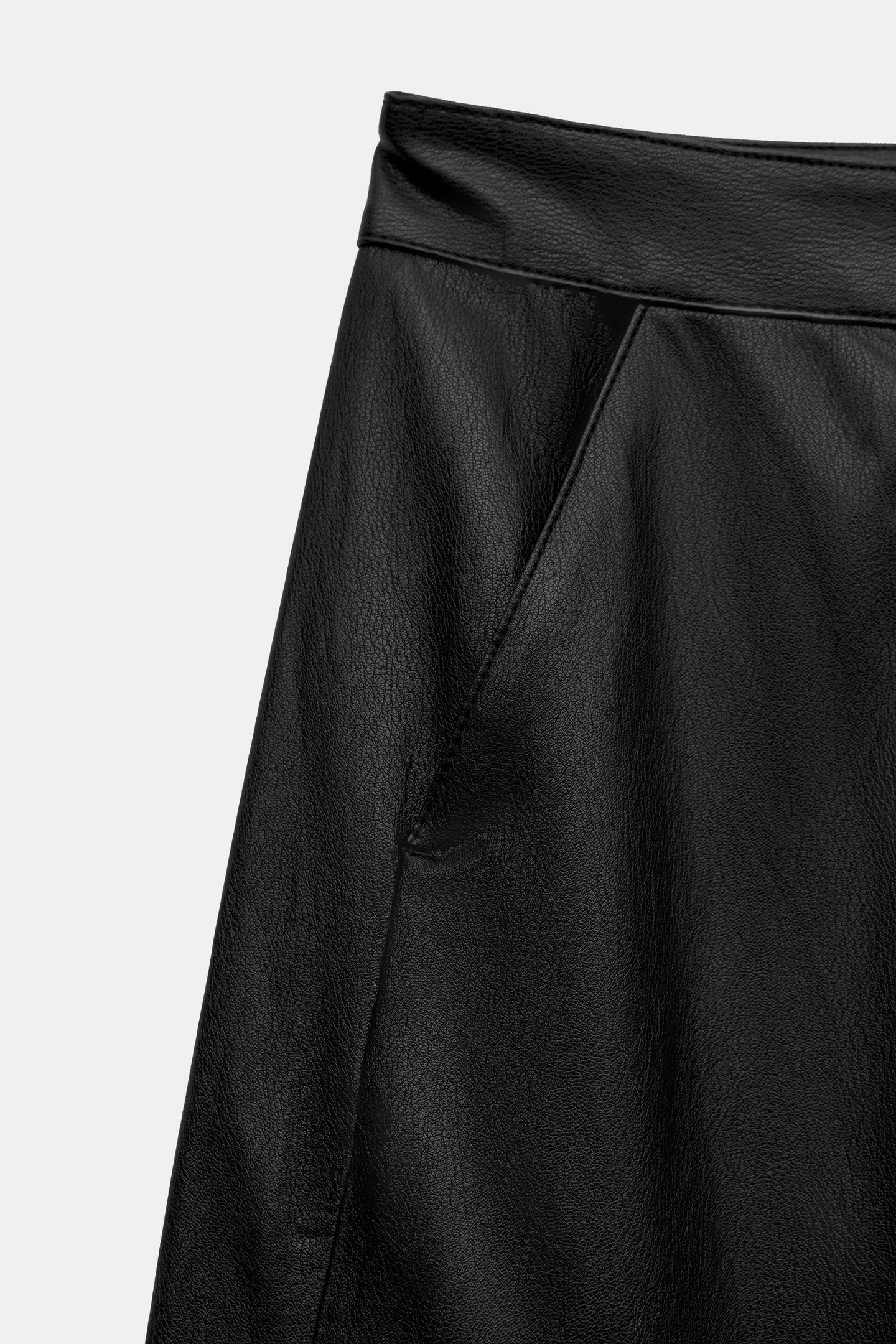 Женские брюки Zara Faux Leather Barrel, цвет: Чёрный — фото 9