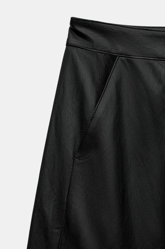 PANTALON BARREL MATIÈRE SYNTHÉTIQUE - Noir de Zara - Image 8