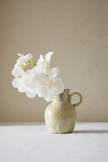 SMALL STONEWARE JUG VASE - Ecru / Blue by Zara