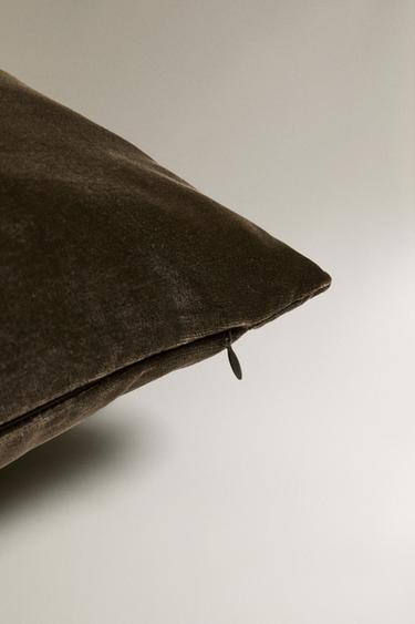 VELVET CUSHION COVER - Khaki by Zara - Image 3