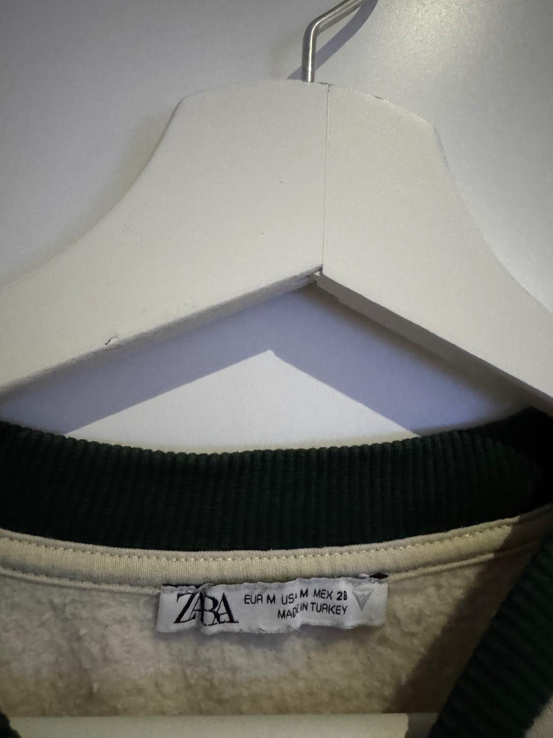 SLOGAN SWEATSHIRT WITH RIBBED NECK - Image 3