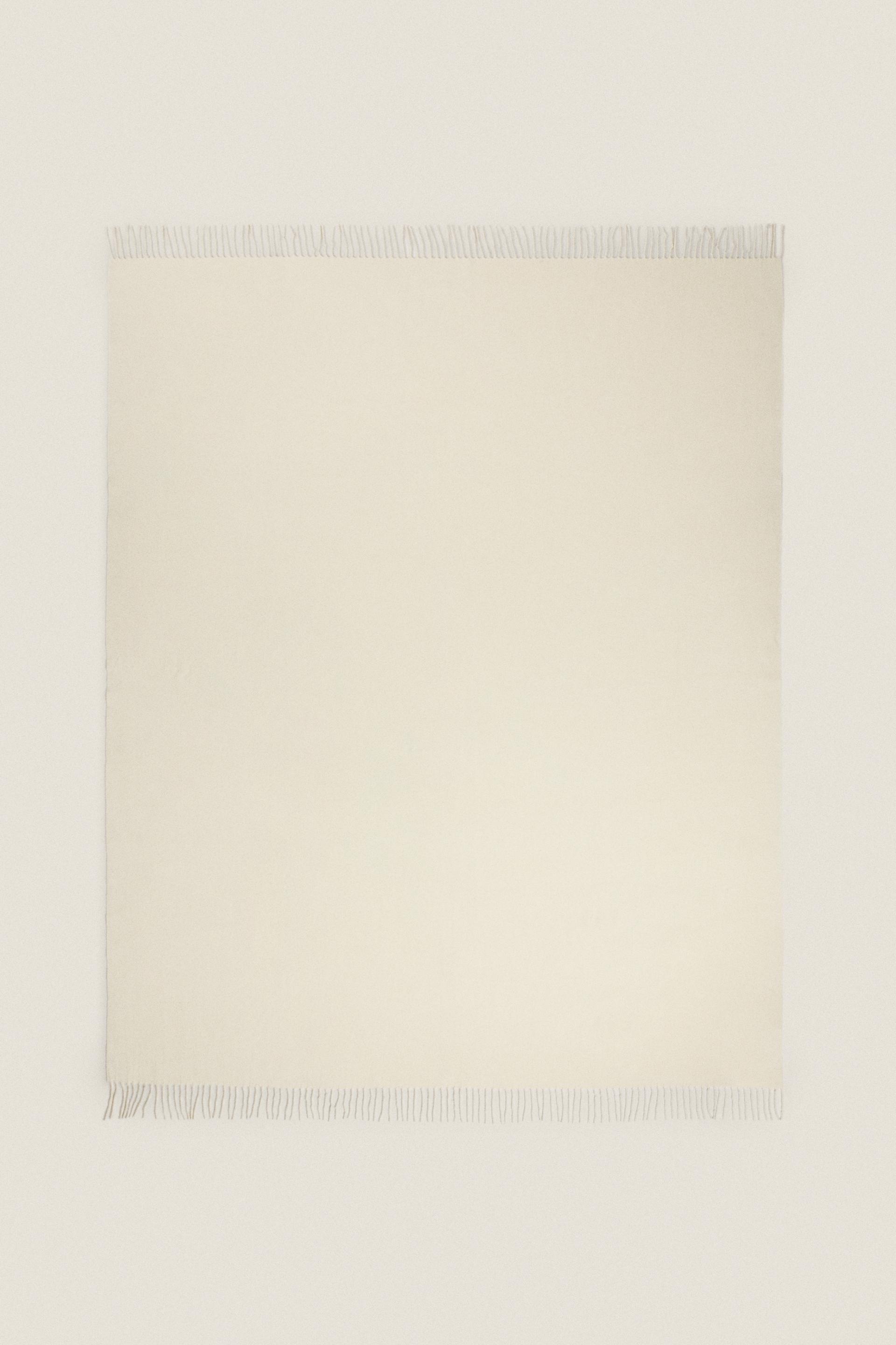 WOOL BLANKET Ecru ZARA United States