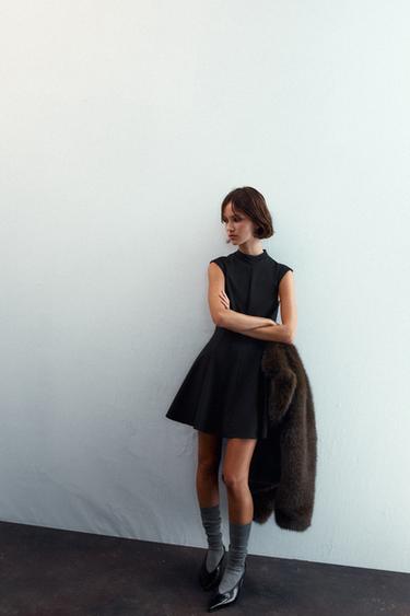 VOLUMINOUS SHORT DRESS - Black by Zara