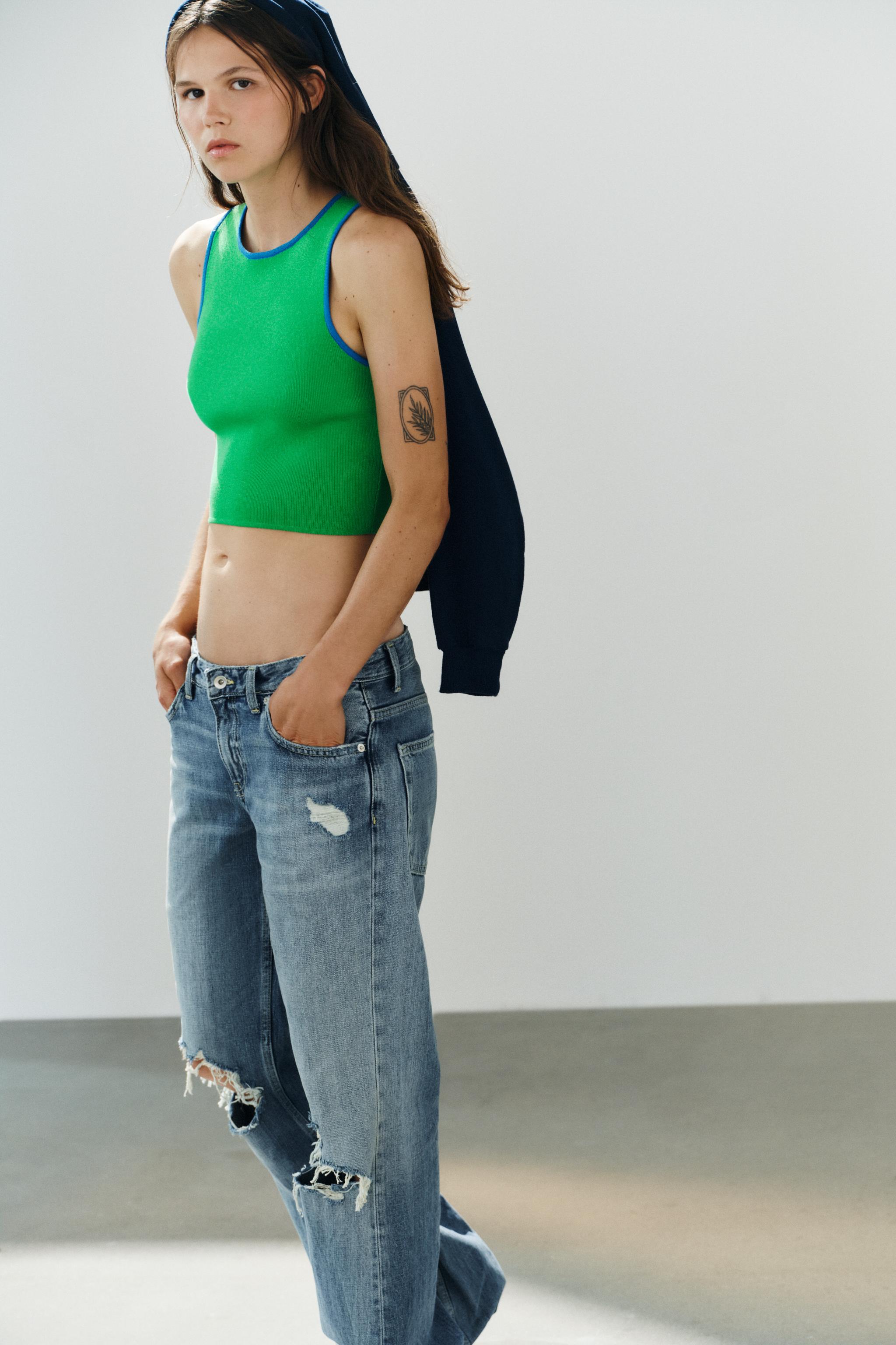 CONTRAST TRIM KNIT CROP TOP