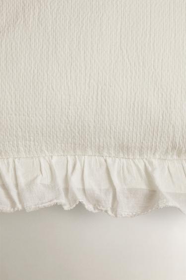 TEXTURED CUSHION COVER WITH RUFFLE - Oyster-white by Zara - Image 2