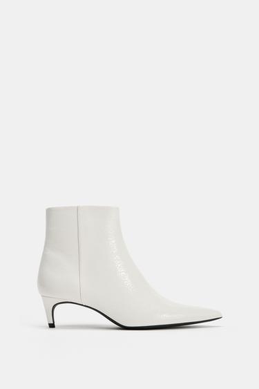 წვრილქუსლიანი ნახევარჩექმა წვეტიანი - Zara-ს white