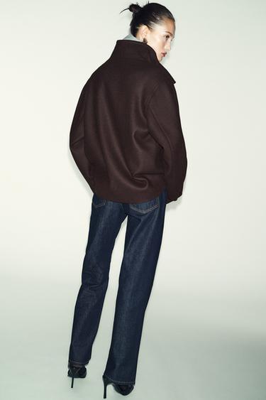 MANTEAU COURT AVEC LAINE ET COL MONTANT - Marron de Zara - Image 4